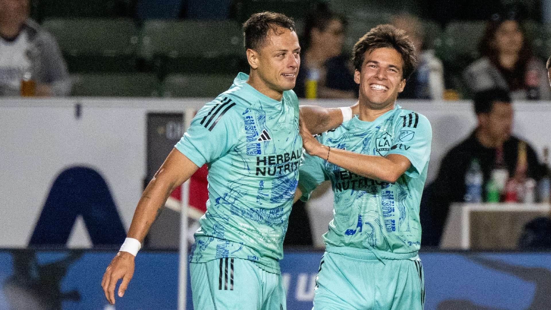 场推进和边 场推进和边